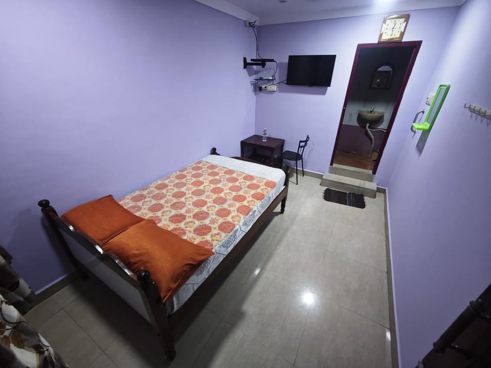 Sri bagavan lodge room stay Hotel in Tamil Nadu