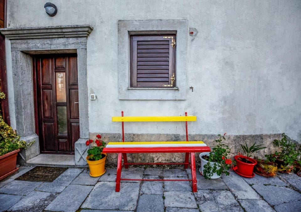 Property building, Balcony/Terrace