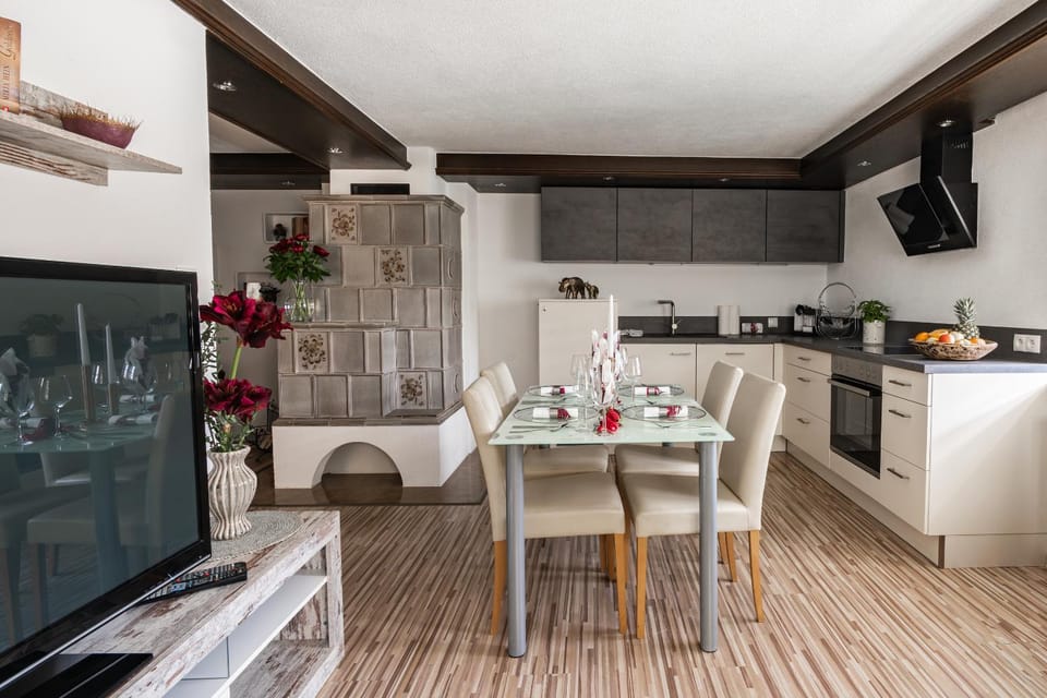 Living Flora Bed and Breakfast in Tyrol