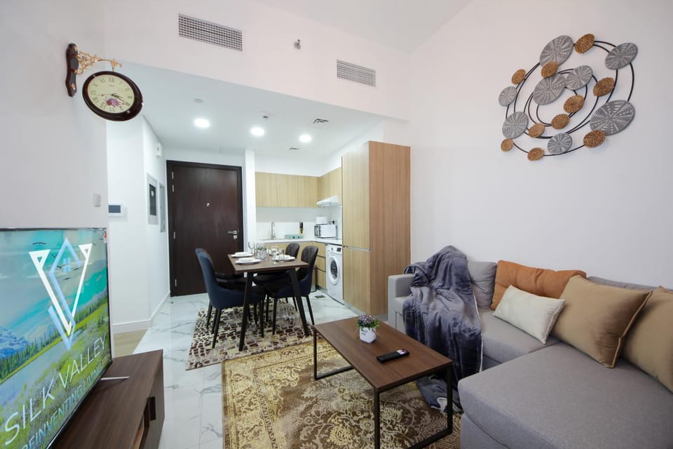 Communal lounge/ TV room, TV and multimedia, Living room