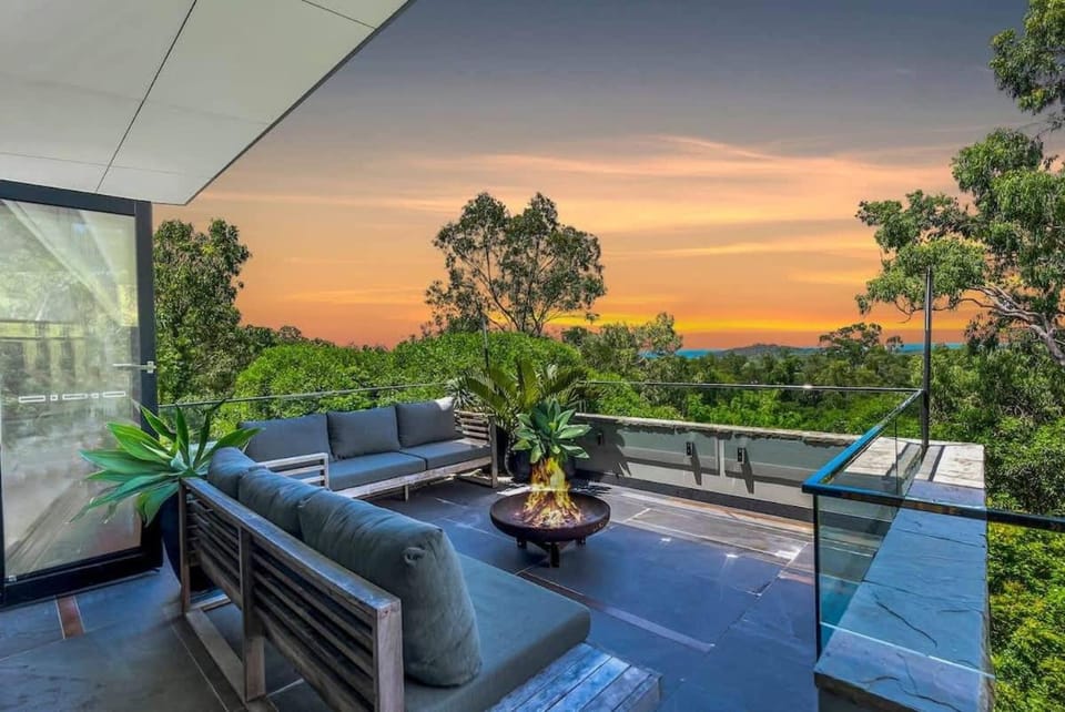 Ohana - The Ultimate Family Pool Escape House in Kuranda