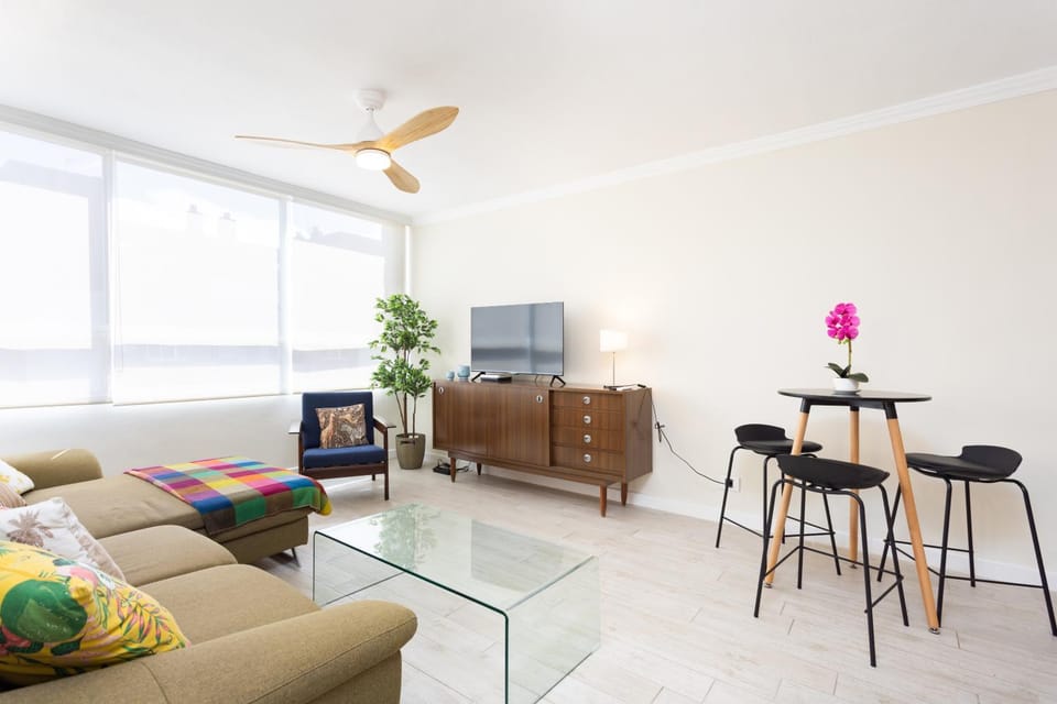 Home2Book Bright Apt & Communal Pool Santa Cruz Apartment in Santa Cruz de Tenerife