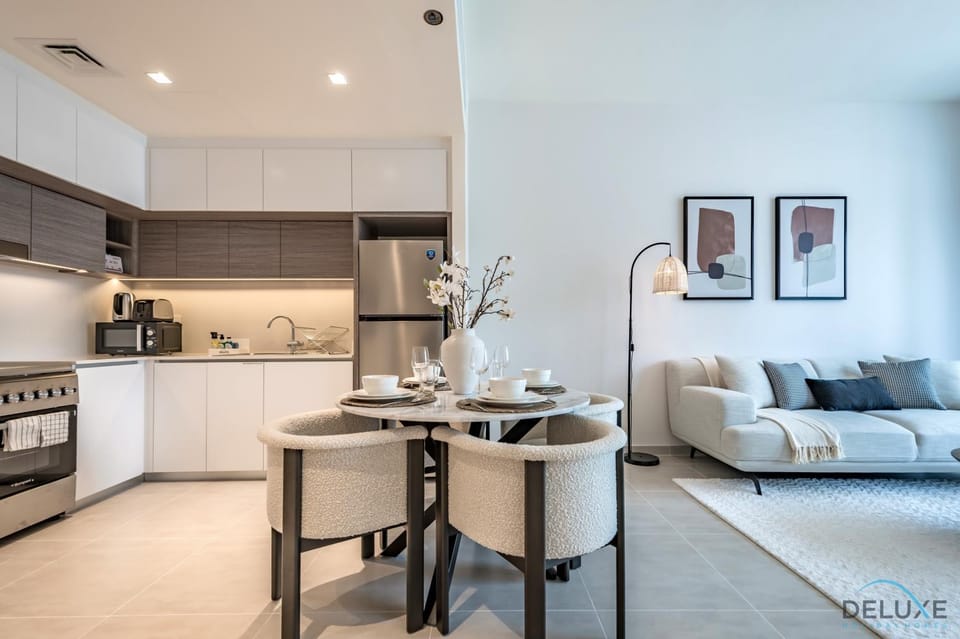 Coffee/tea facilities, Kitchen or kitchenette, Living room, Seating area, Dining area, minibar, pet friendly, stove, toaster