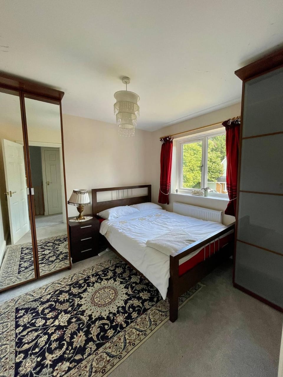Bed, Photo of the whole room, Bedroom, wardrobe