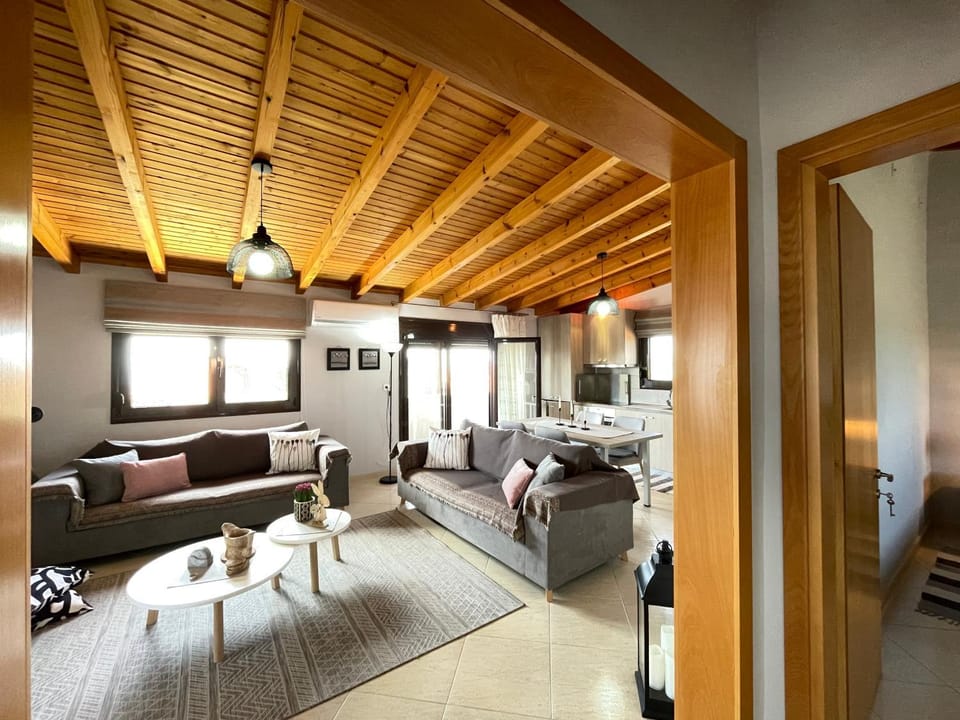 Elia - Seaside Home House in Halkidiki