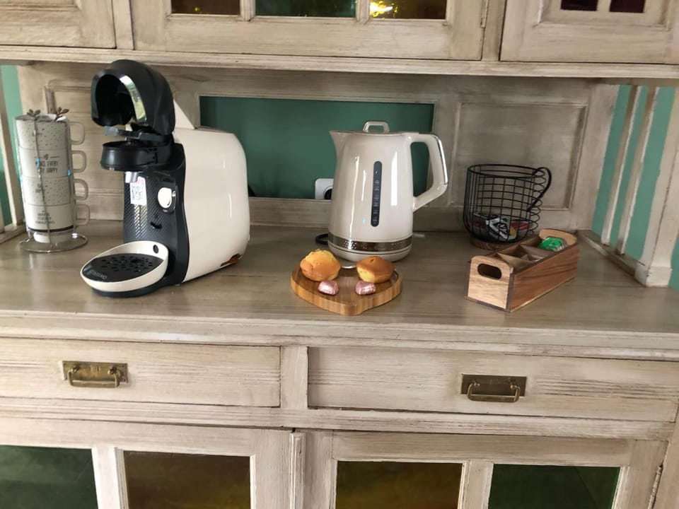 Coffee/tea facilities