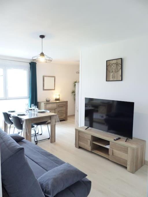 VULCAIN 2, 18ème, Le toit de Vulcain, superbe vue Apartment in Nantes