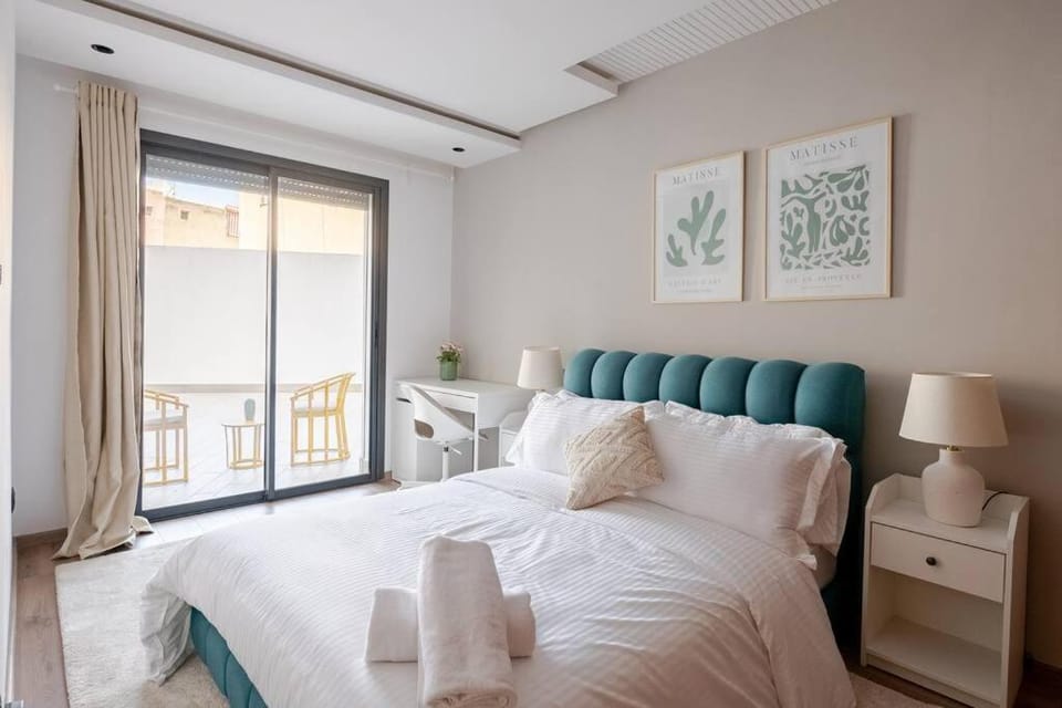 Bed, Photo of the whole room