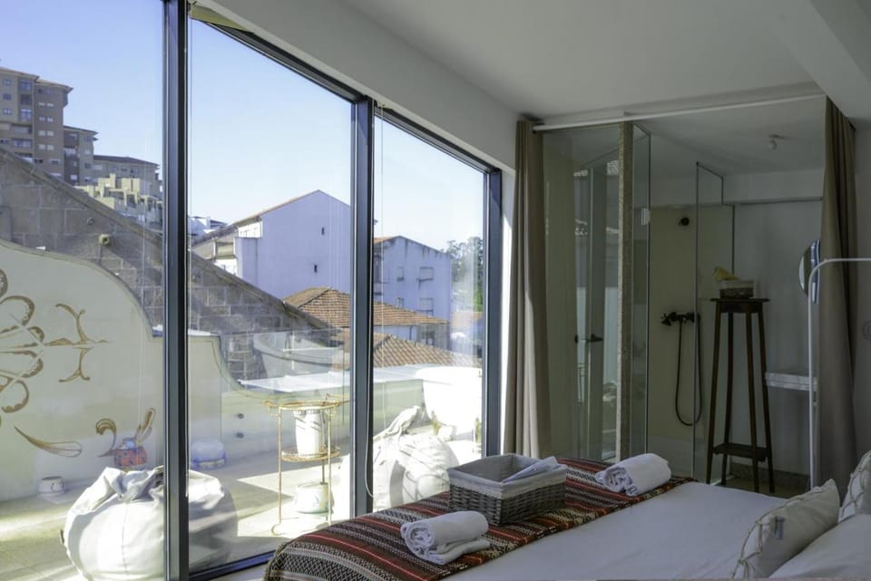 Casa Matriz Séc. XVI | Double or Twin w/ balcony Inn in Porto District