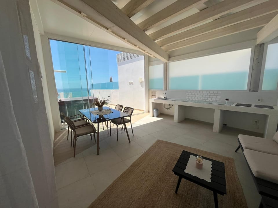 Panoramic Seaview Penthouse The Wave Apartment in Fuengirola