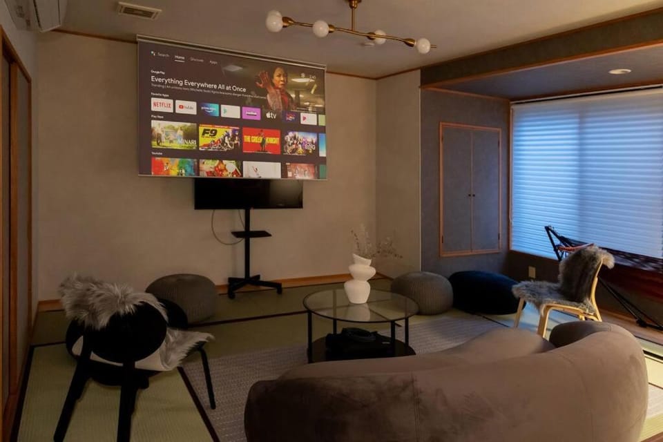 TV and multimedia, Living room