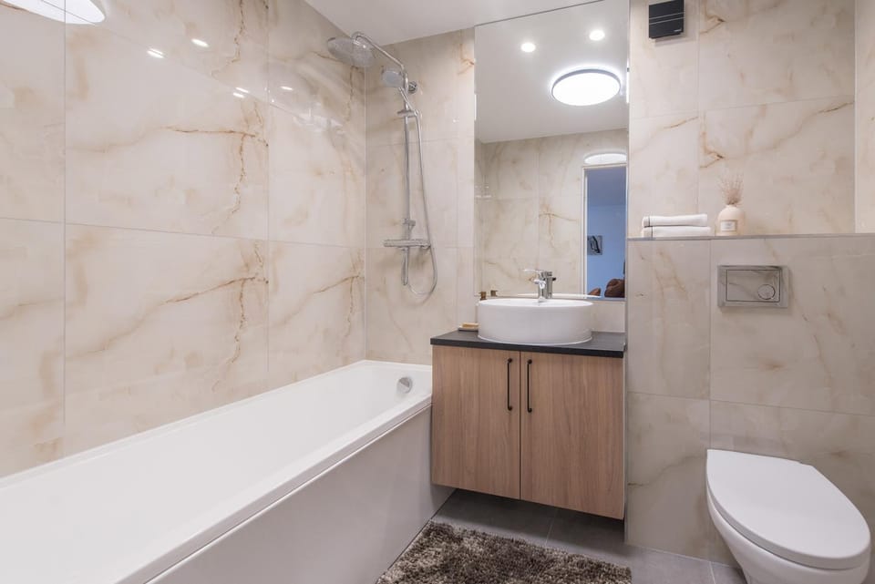 Toilet, Bathroom, Bath