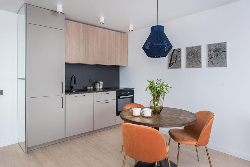 Kitchen or kitchenette, Dining area, pet friendly, stove