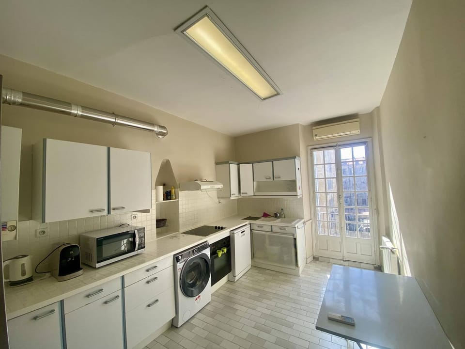 dishwasher, pet friendly, washing machine, kitchen