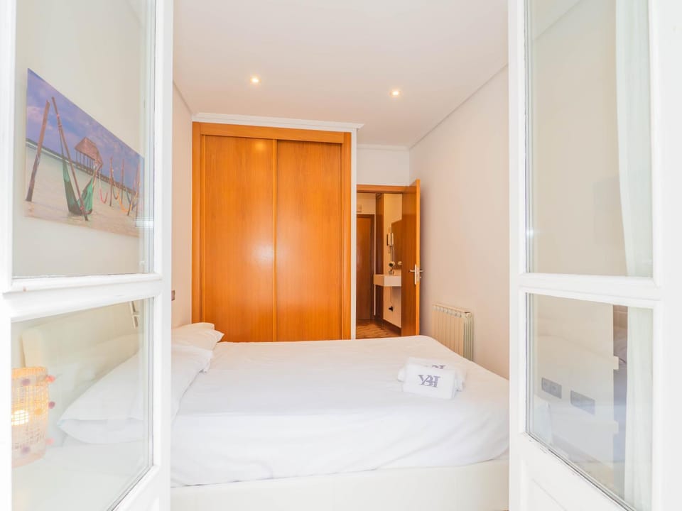 YBH Luis Taboada 13, 3A Apartment in Vigo