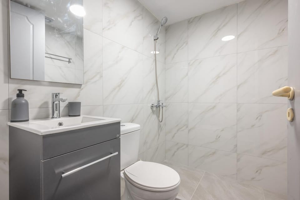 Bathroom, Living room