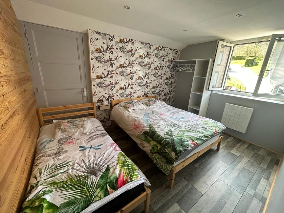 Bed, Bedroom, storage