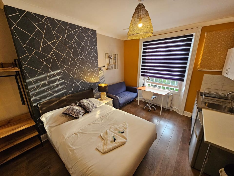 Caledonian Road Cozy Studio Apartment in London Borough of Islington