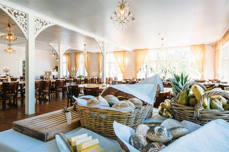 Ekenäs Havshotell Koster Hotel in Västra Götaland County