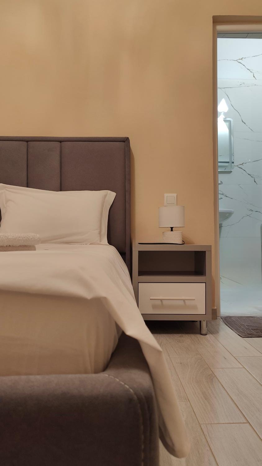 Vila Alexandros Bed and Breakfast in Vlorë County, Albania