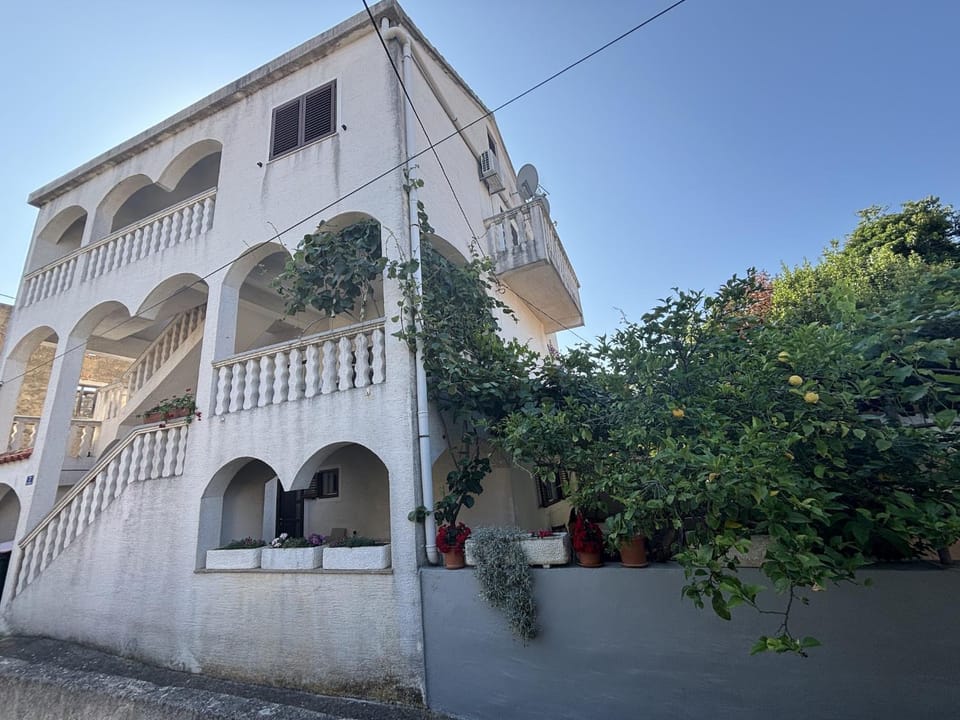 Apartments Venilia Bed and Breakfast in Zadar County