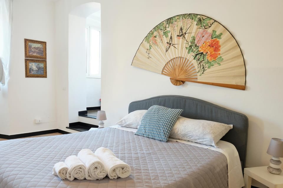 Cavour La Città Vecchia Apartment in Genoa