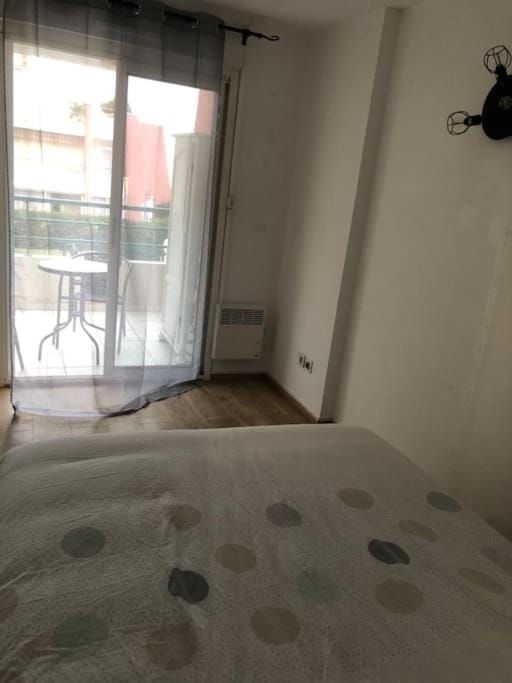 Appt 8 pers / garage / terrasse / vue mer Apartment in Occitanie