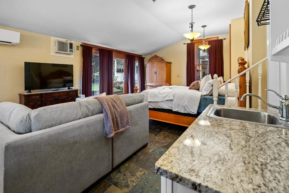 The Orth House Inn by Remotion Apartment in Jacksonville