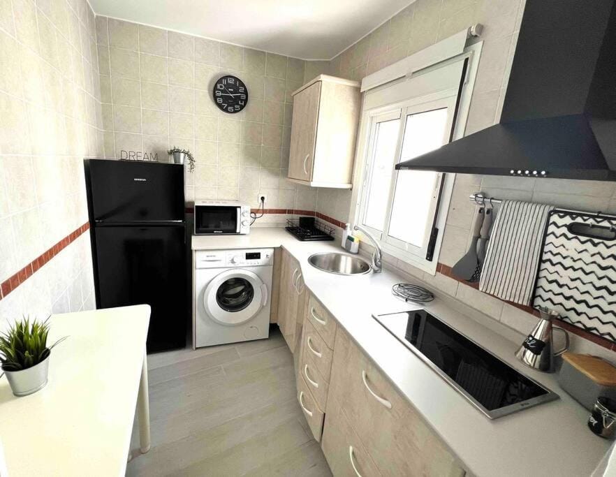 Vivienda Carolina•terraza privada y parking• Apartment in Conil de la Frontera