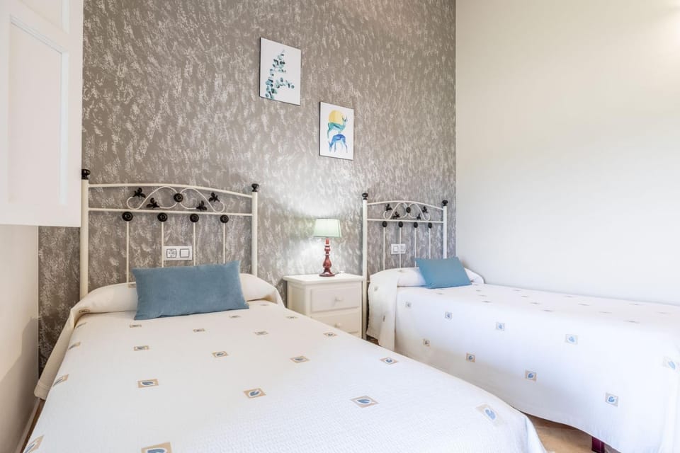 Property building, Living room, Bedroom