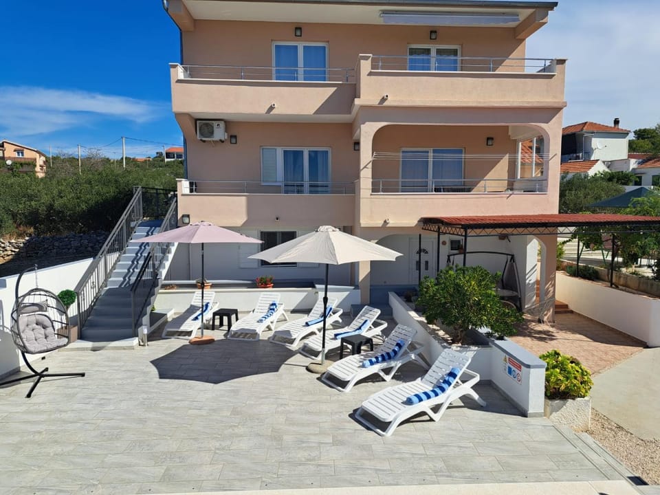 Vila Leona Villa in Šibenik-Knin County, Croatia