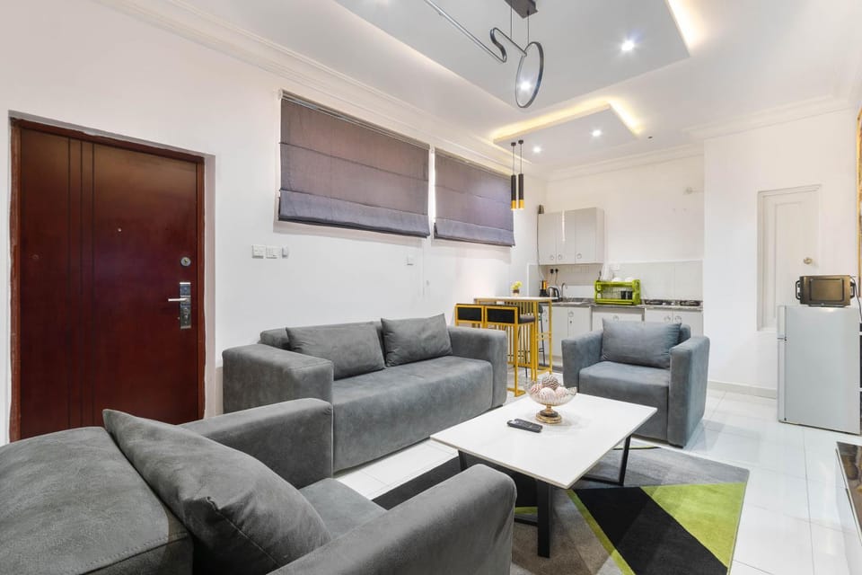2 bedroom Luxury Shortlet Apartment in Osapa London, Lekki Apartment in Lagos, Nigeria