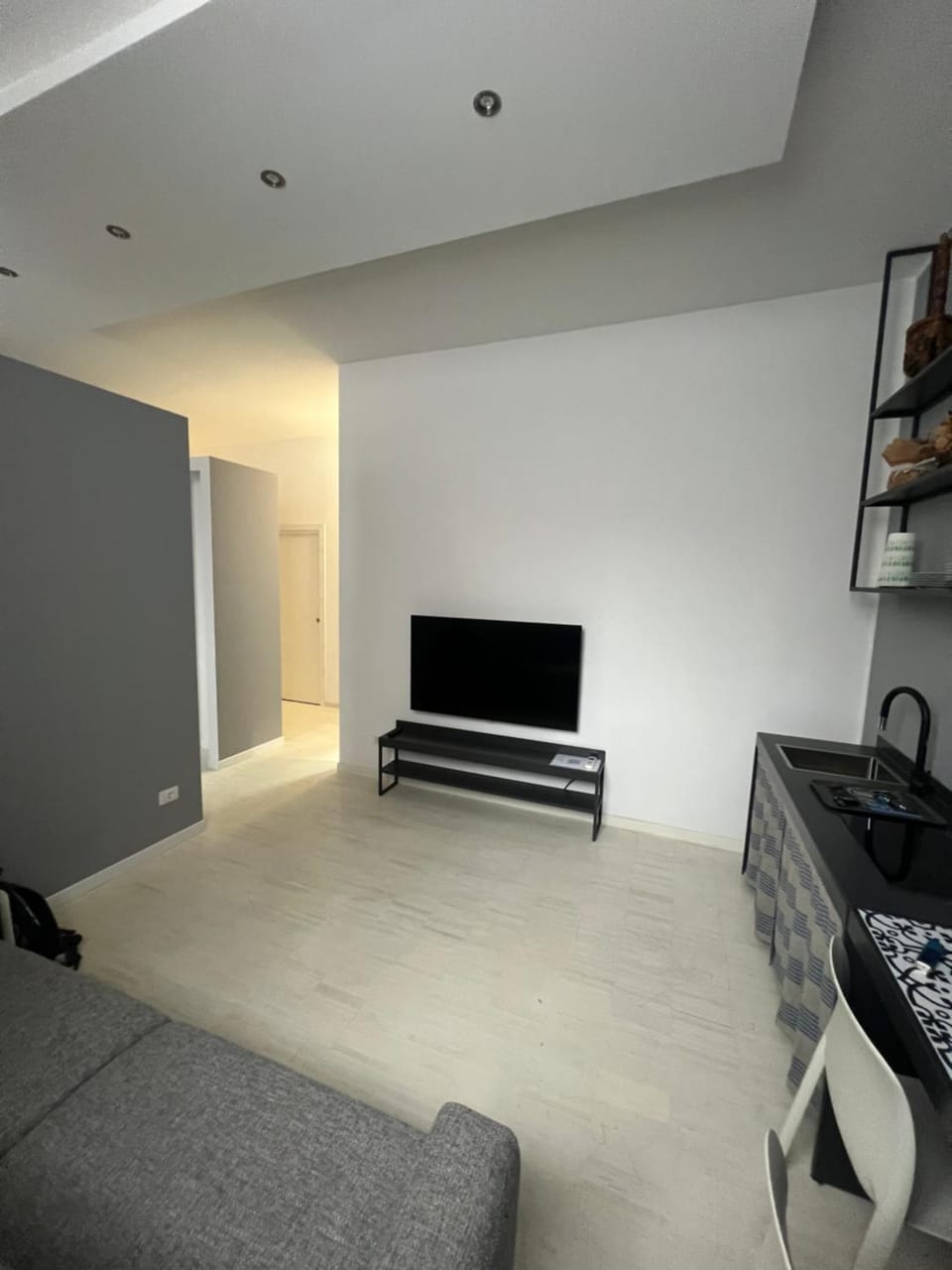 Communal lounge/ TV room, Living room