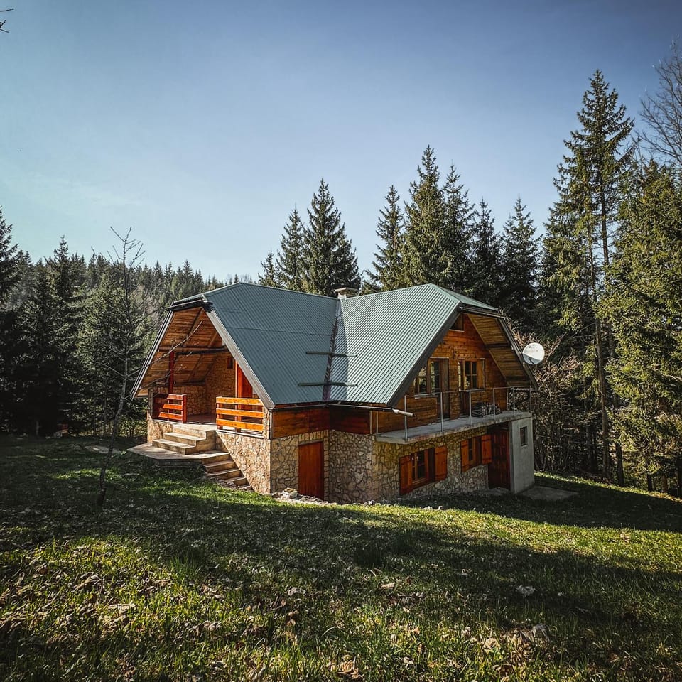 Property building, Garden view