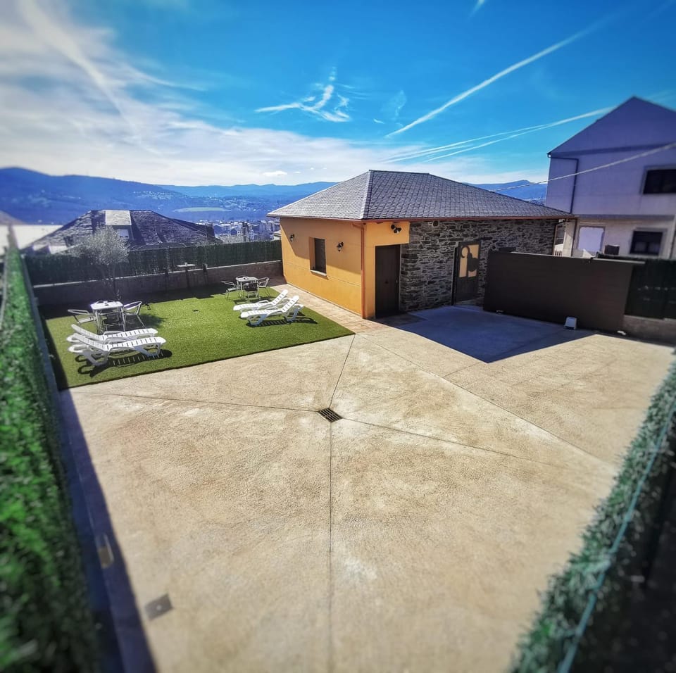O Lar de Alba House in Galicia