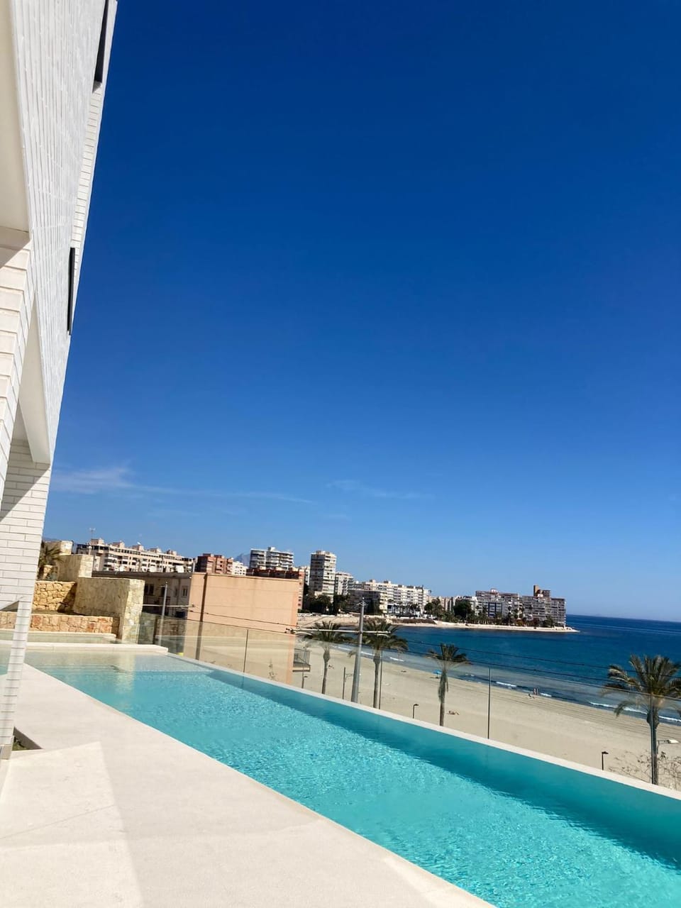 Pool view, Sea view