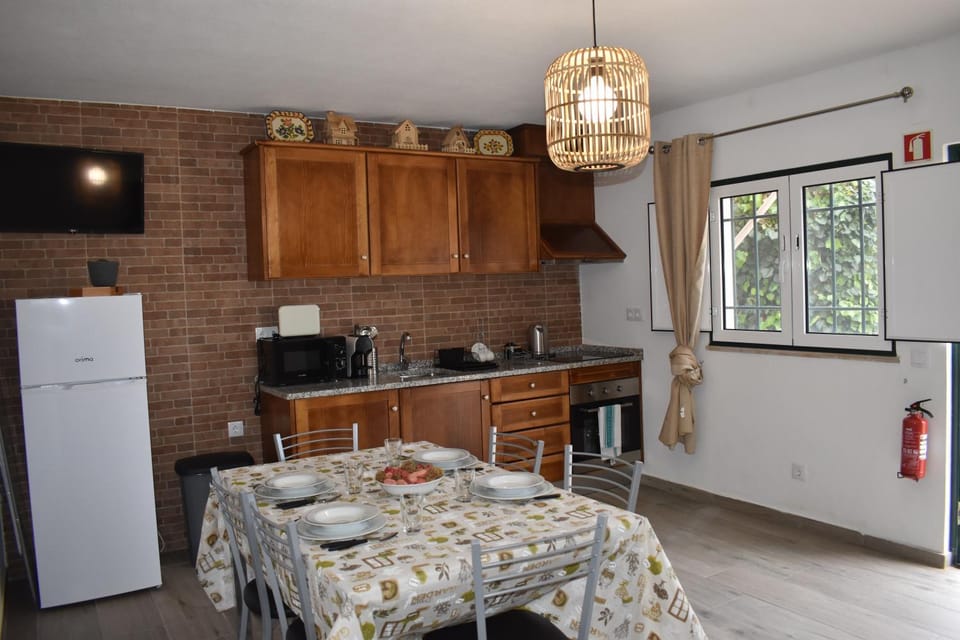Property building, Kitchen or kitchenette, Living room
