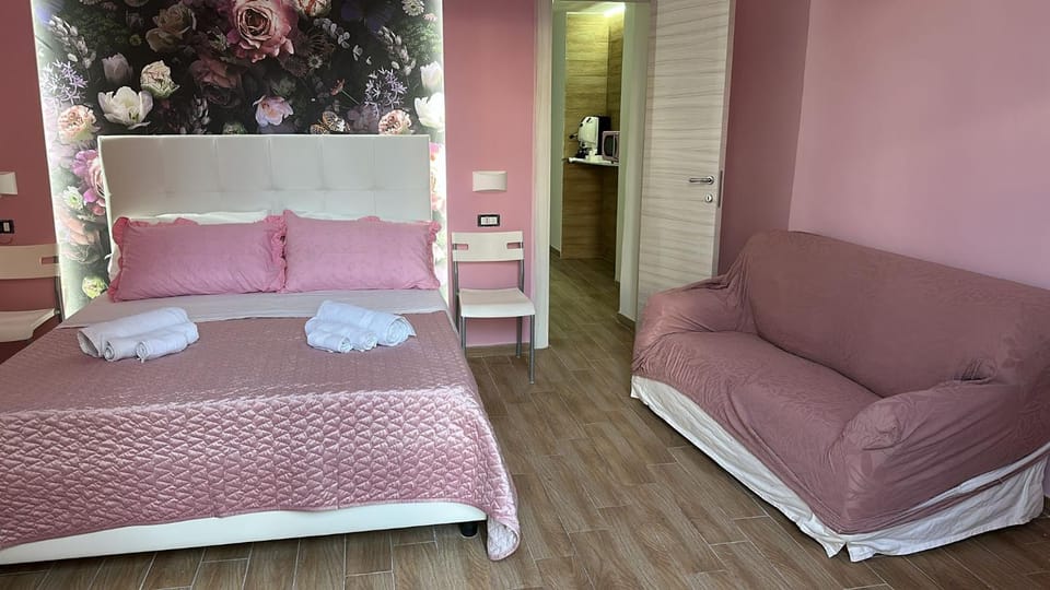 Casa Gerolomini Apartment in Naples