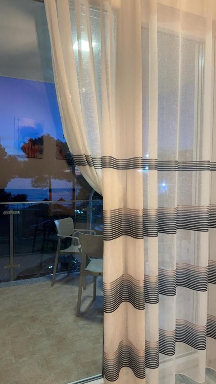 Night, Sea view