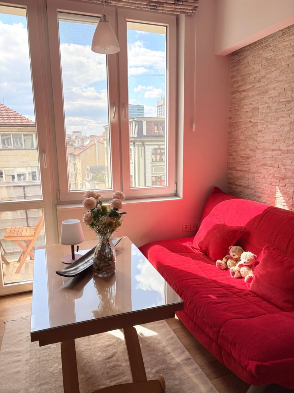 City Sunrise Apartment in Sofia