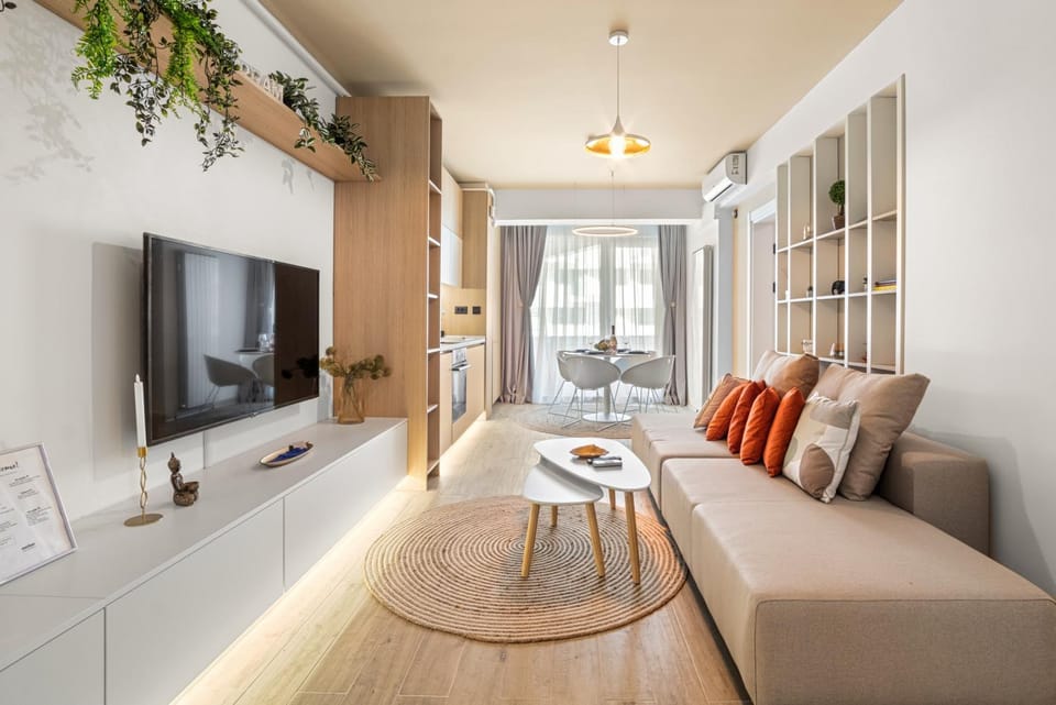 TV and multimedia, Living room, Seating area