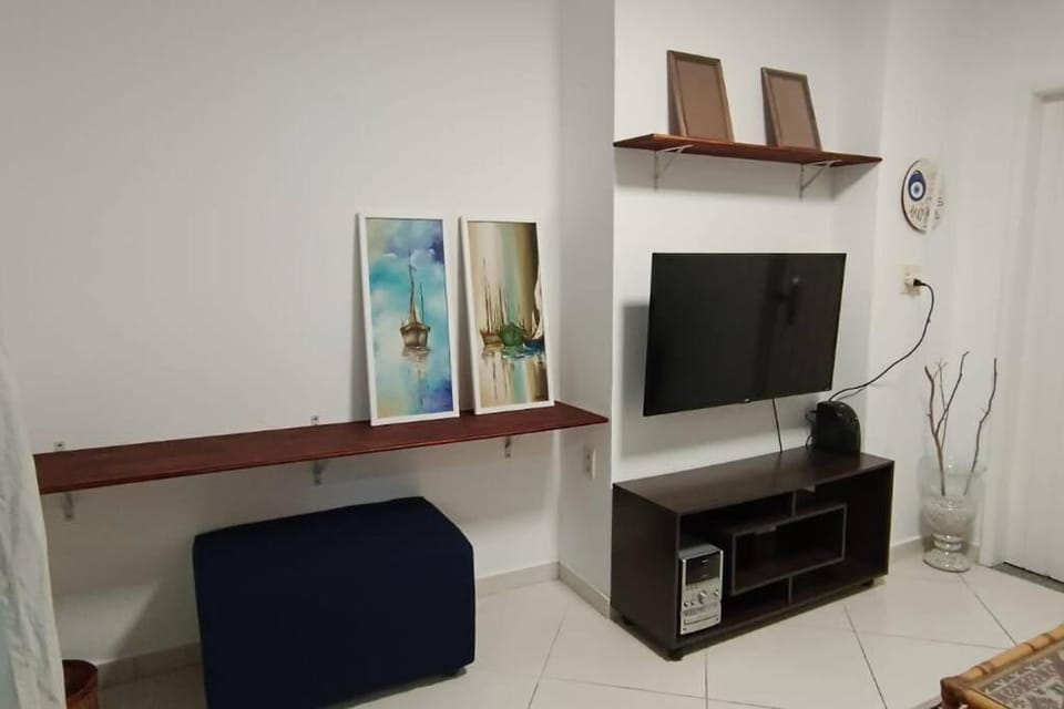Communal lounge/ TV room, TV and multimedia, Living room