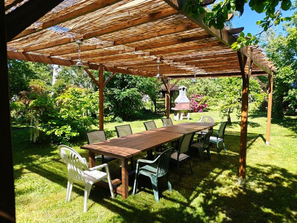 Chez Madeleine - Maison 11 pers. Parc arboré 3000M² House in Auvergne-Rhône-Alpes