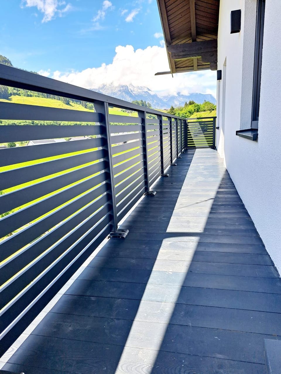 Balcony/Terrace, Internal: Not applicable to any particular room