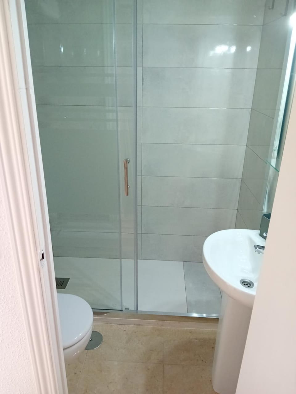 Shower, Bathroom