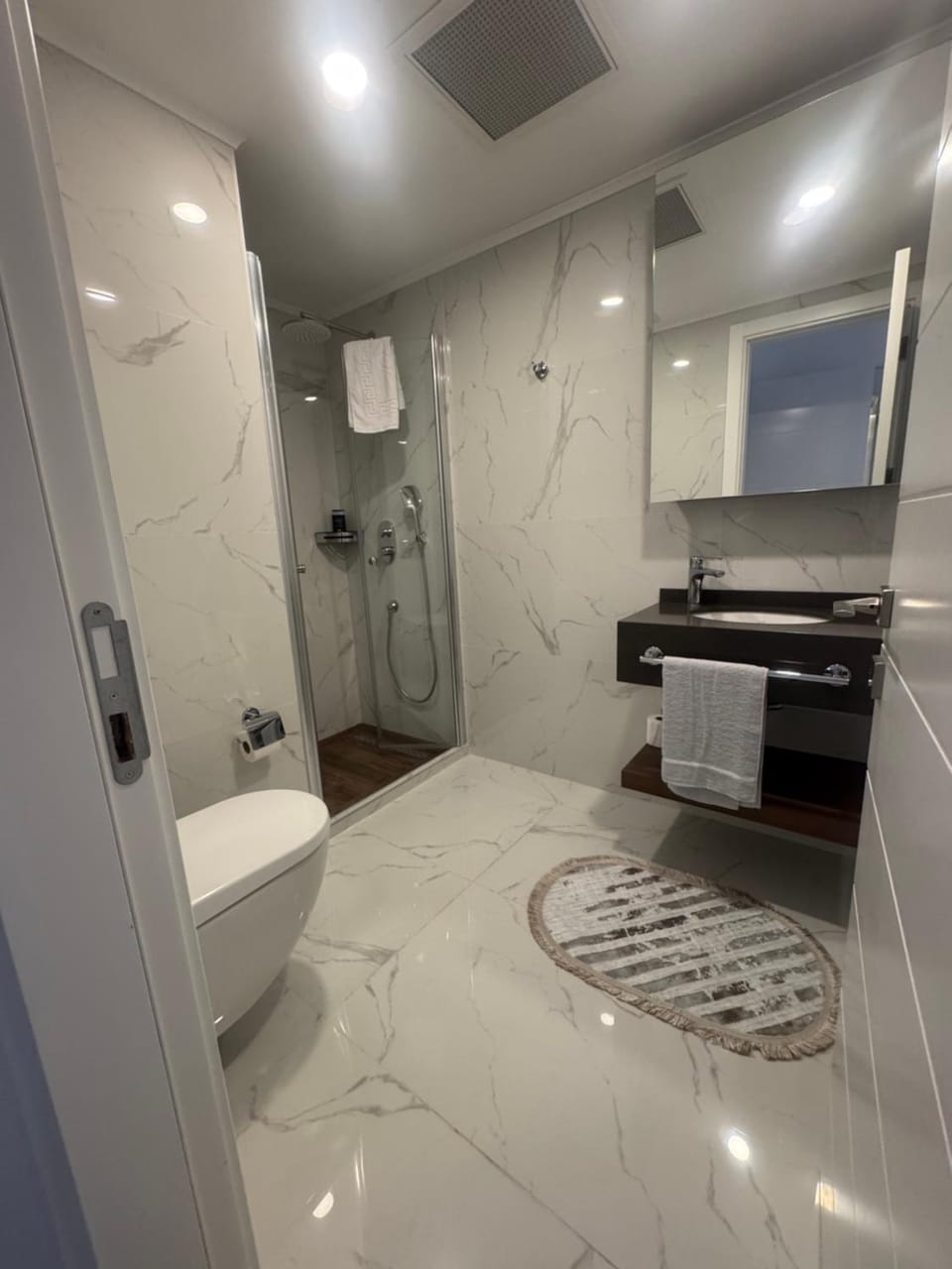 Grand Sapphire Casino Е 2 block Apartment in Famagusta