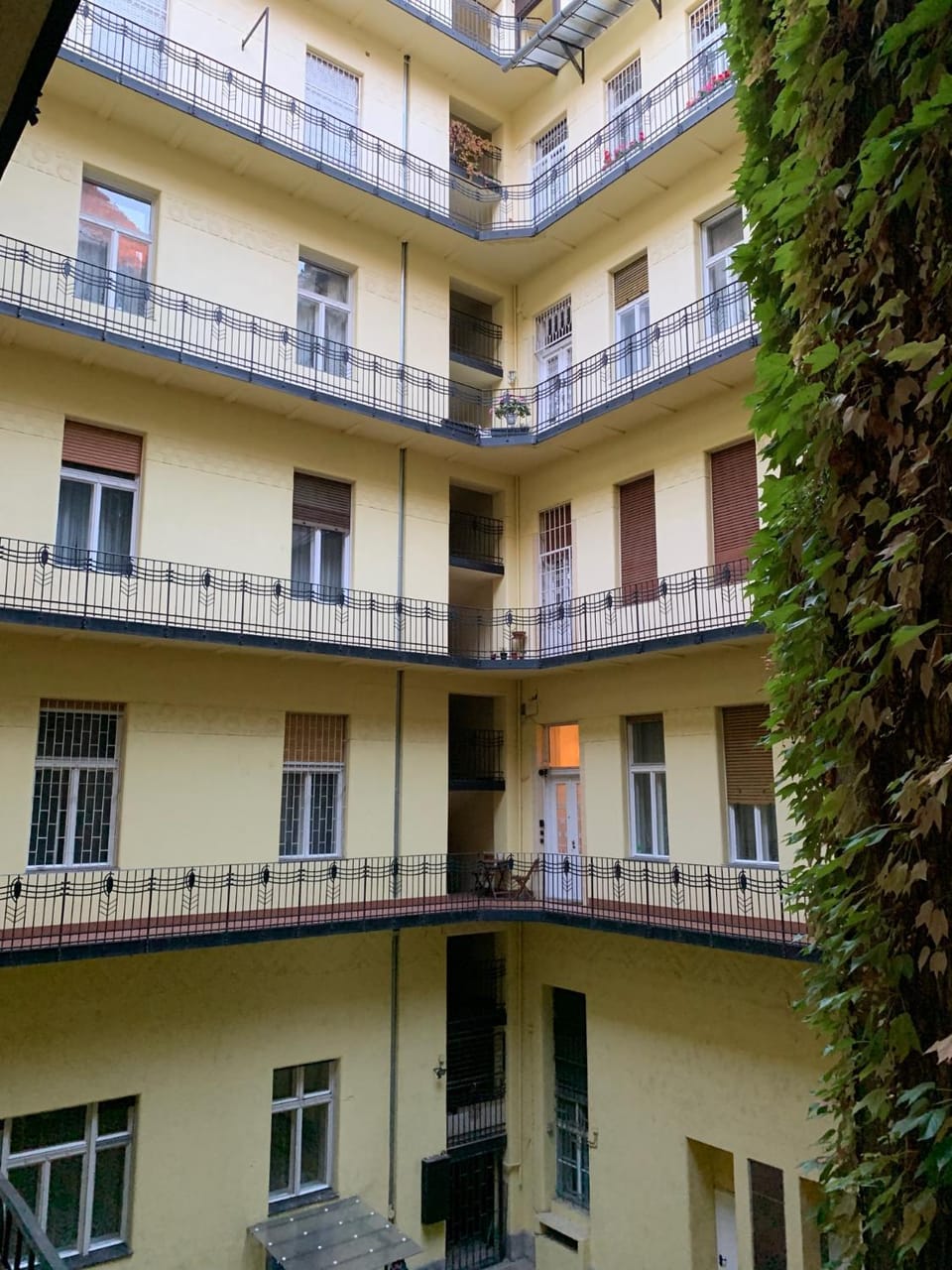 Inner courtyard view