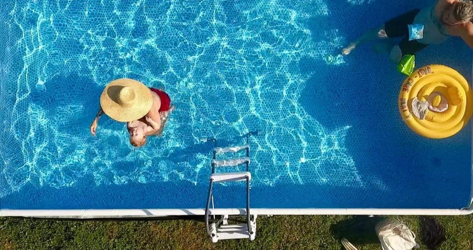 Garden, Swimming pool