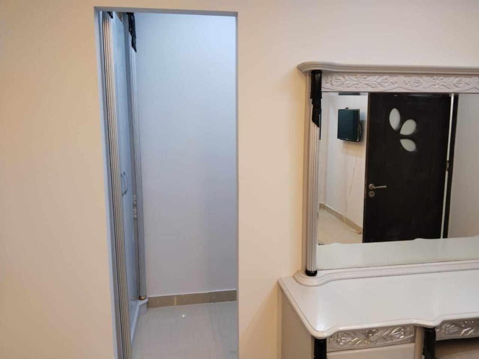 شقة جميلة بشارع عباس العقاد Apartment hotel in Cairo Governorate