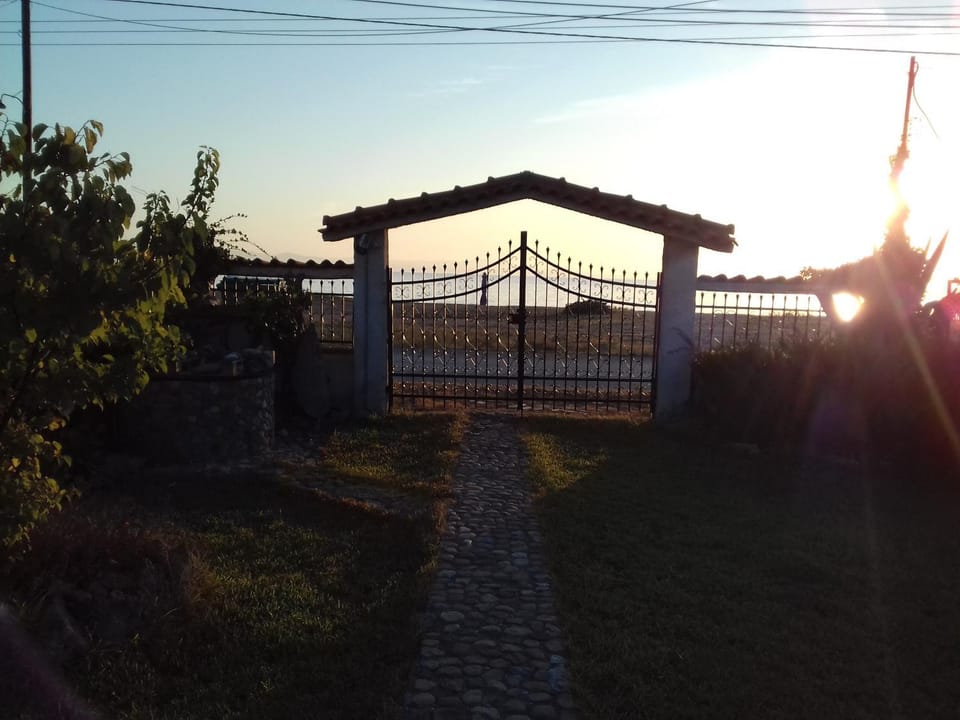 POTIDAIA BEACH HOUSE Apartment in Halkidiki